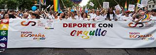 CSD reivindicó en la manifestación de Madrid un deporte con orgullo