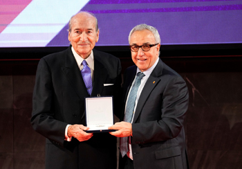 Conrado Durántez fue homenajeado por el Comité Olímpico Español