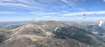 Pedro Bernardo (Ávila) acogió el Campeonato España de Parapente